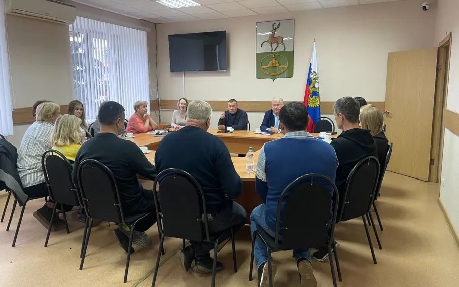 Глава местного самоуправления Артем Паятелев провел встречу с представителями бизнеса нашего округа